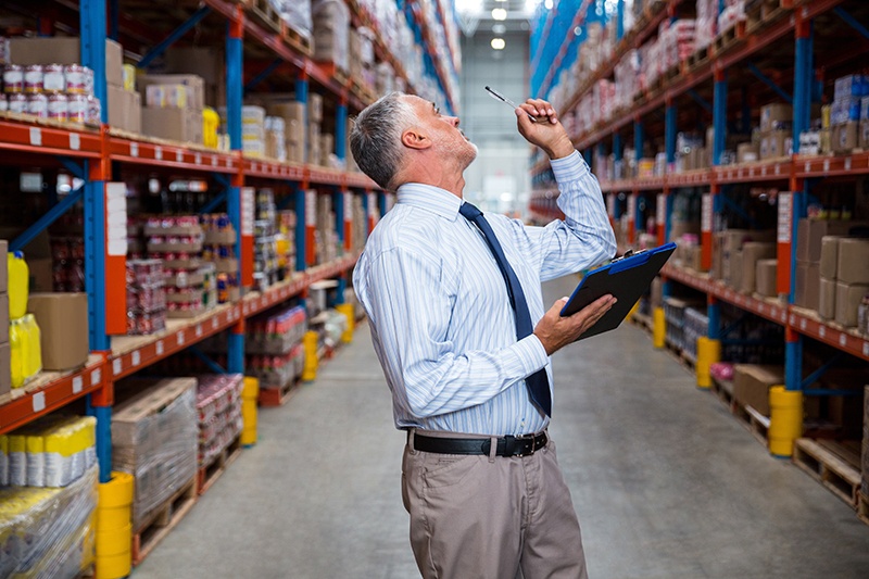 5 Reasons Retailers are Moving Towards Warehouse Management Systems