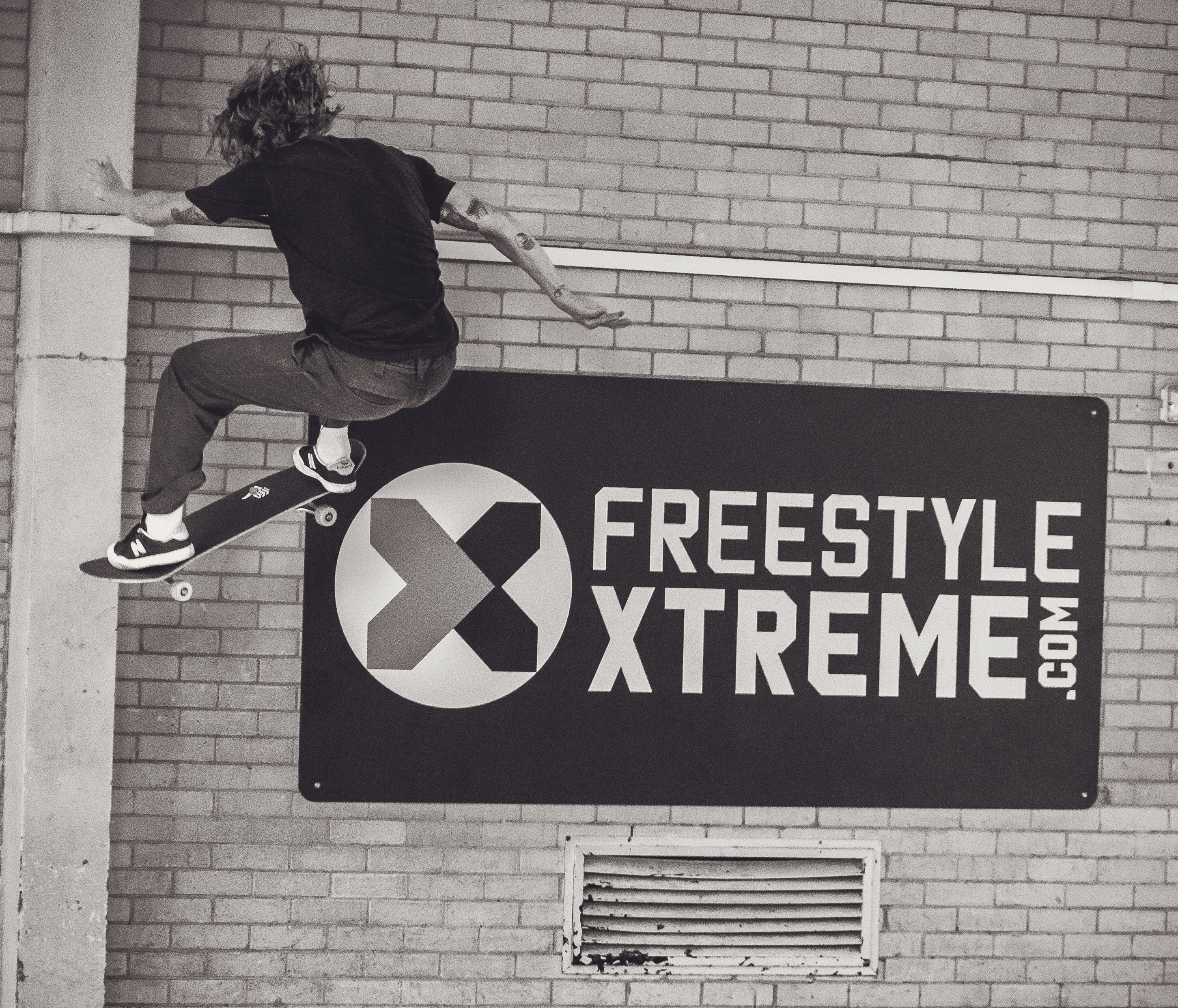 Extreme sports retailer conquers warehouse challenges with SnapFulfil